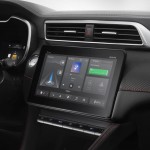 MG-ZS-EV-touch-screen-2