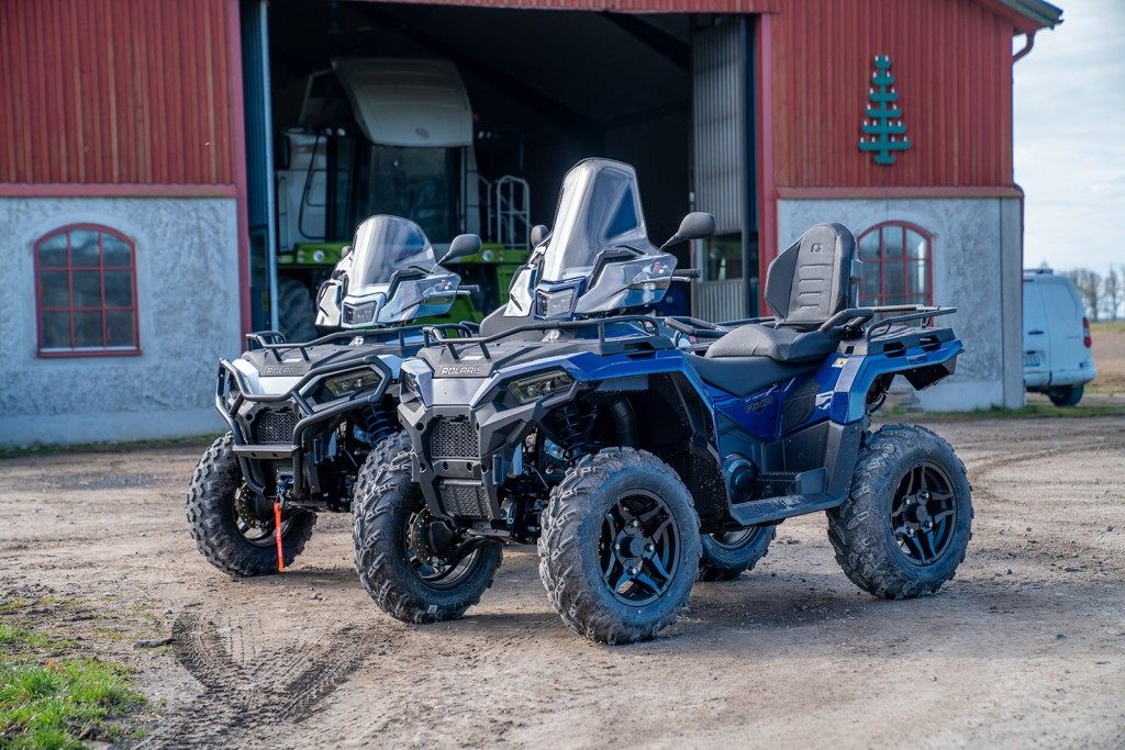 s_spm_570_touring_03