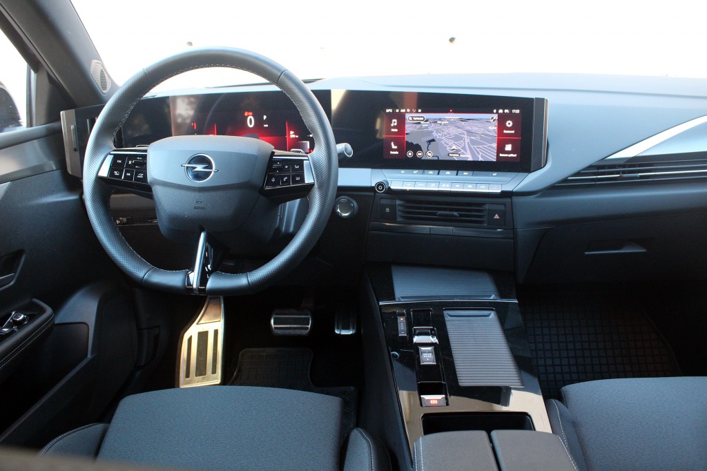 Opel Astra (6)