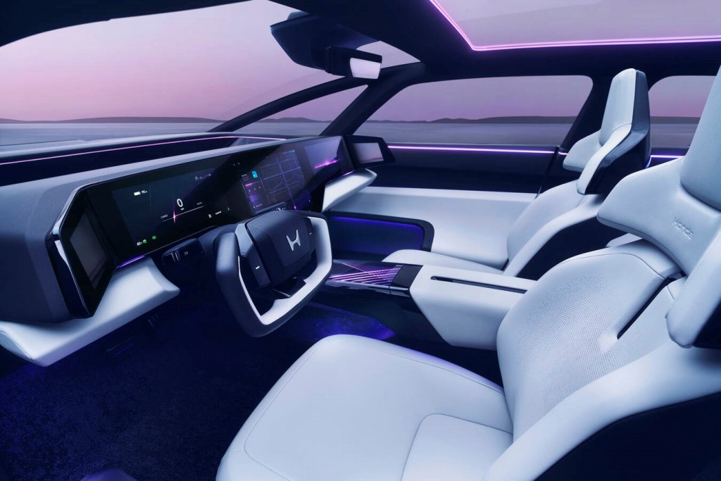 525395_Honda_Presents_World_Premiere_of_Honda_0_Saloon_and_Honda_0_SUV_Prototypes