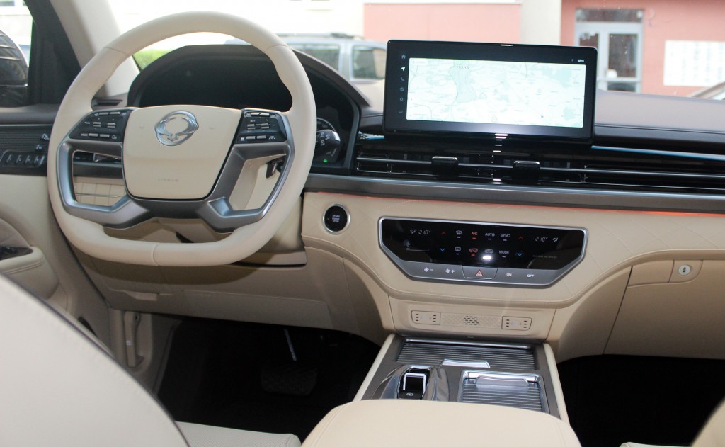 Ssangyong rexton (6)
