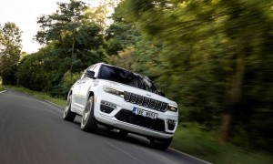 Jeep Grand Cherokee hybrid_10_1